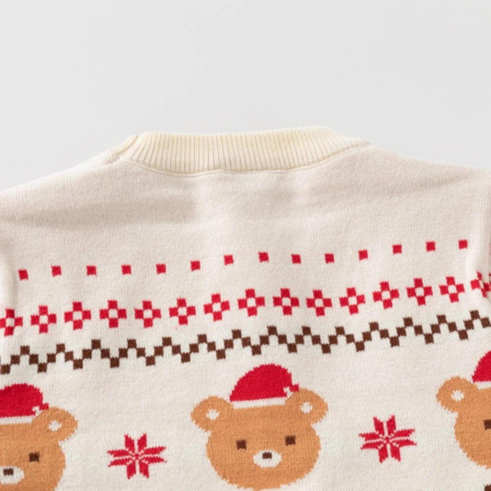 Gräddvit stickad jultröja för barn med nallar, baksidan